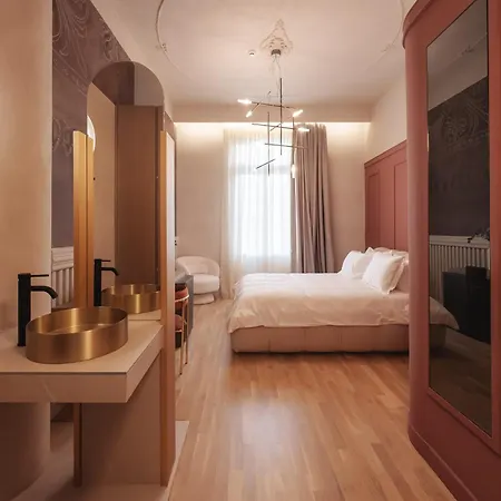 Zenith Premium Салоники