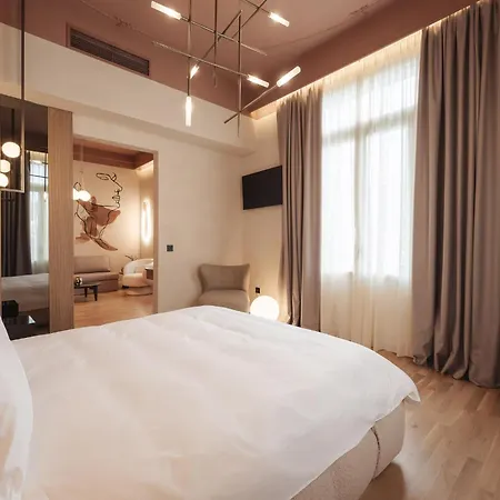 Zenith Premium Апарт-отель