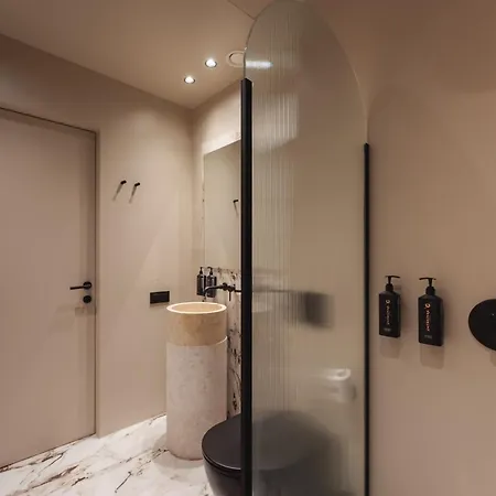 Zenith Premium Салоники