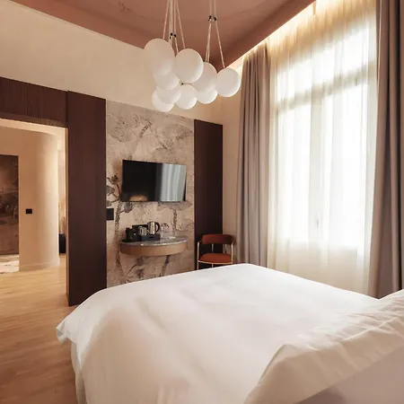 Апарт-отель Zenith Premium *